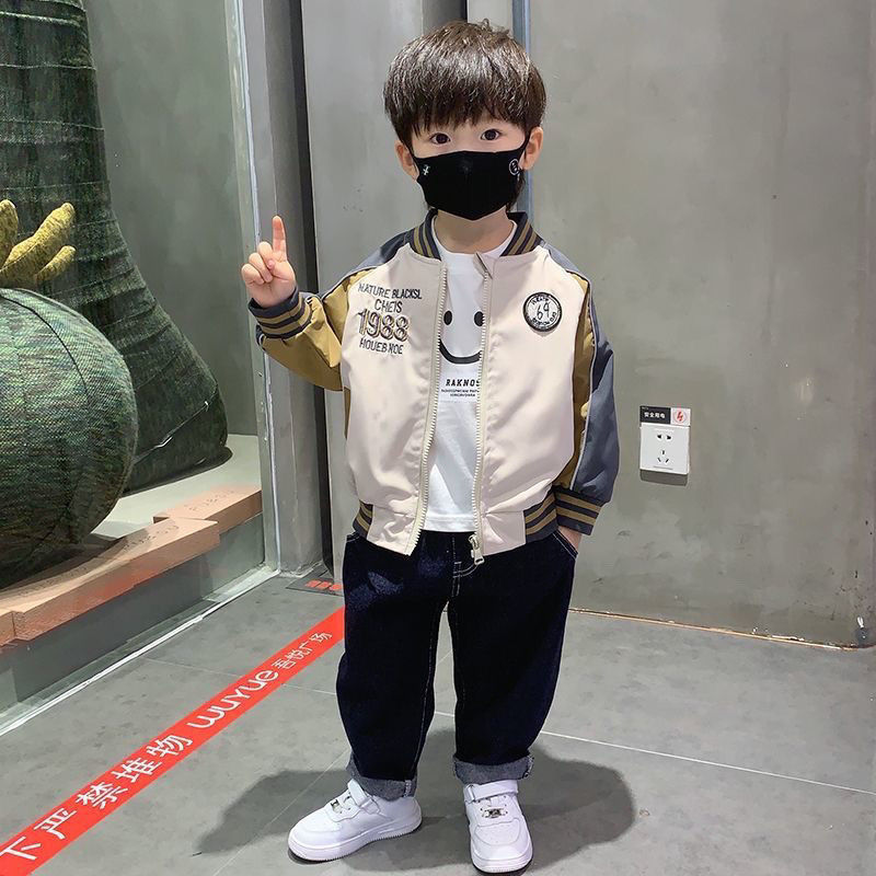 男童冲锋衣春秋款2025新款秋季儿童秋装外套工装薄款男孩连帽风衣|undefined