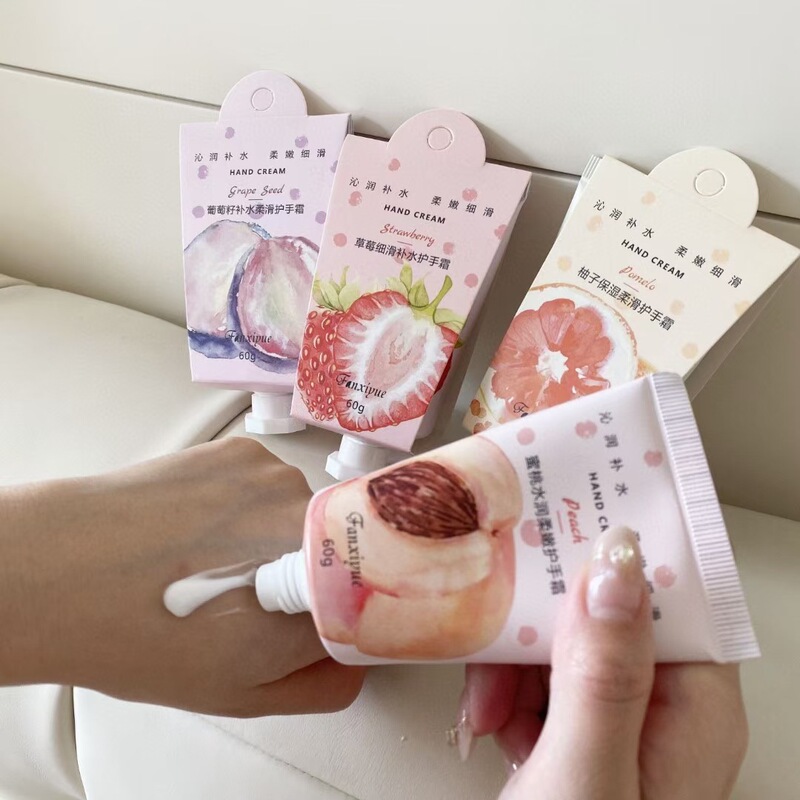 Fanxiyue Soft Hand Cream Hydrating, Moisturizing and Anti-dry Fruit Milk Fragrance 60g for Male and Female Students in Autumn and Winter