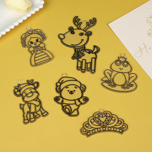 Factory custom cartoon plastic painting template painting pendant diy puzzle graffiti mold plastic sheet free glue painting wholesale
