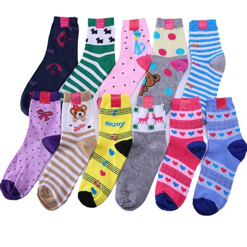 Socks street stall supply middle-aged and elderly mid-length autumn and winter casual mid-length cotton socks old lady socks women's socks wholesale