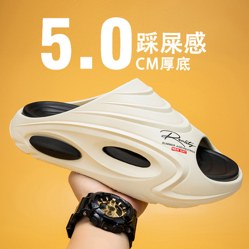 Las sandalias de suela gruesa de verano de todo fósforo de tendencia de chanclas son cómodas para usar en el exterior.