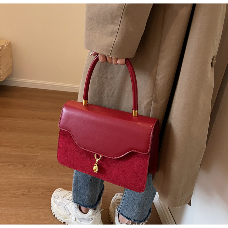 Borsa a tracolla in velluto rosso retro piccola borsa a mano sposa_voghion.com