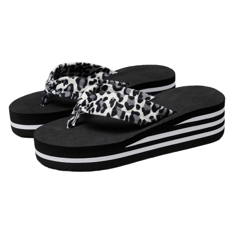 Women's Flip-Flops, Thick-Soled Outdoor Non-Slip Wholesale Summer High-Heeled Beach Sandals, Ins-Style Thong Sandals