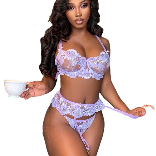 Foreign trade supply European and American new sexy women's lace printed hollow suspenders three-piece sexy set