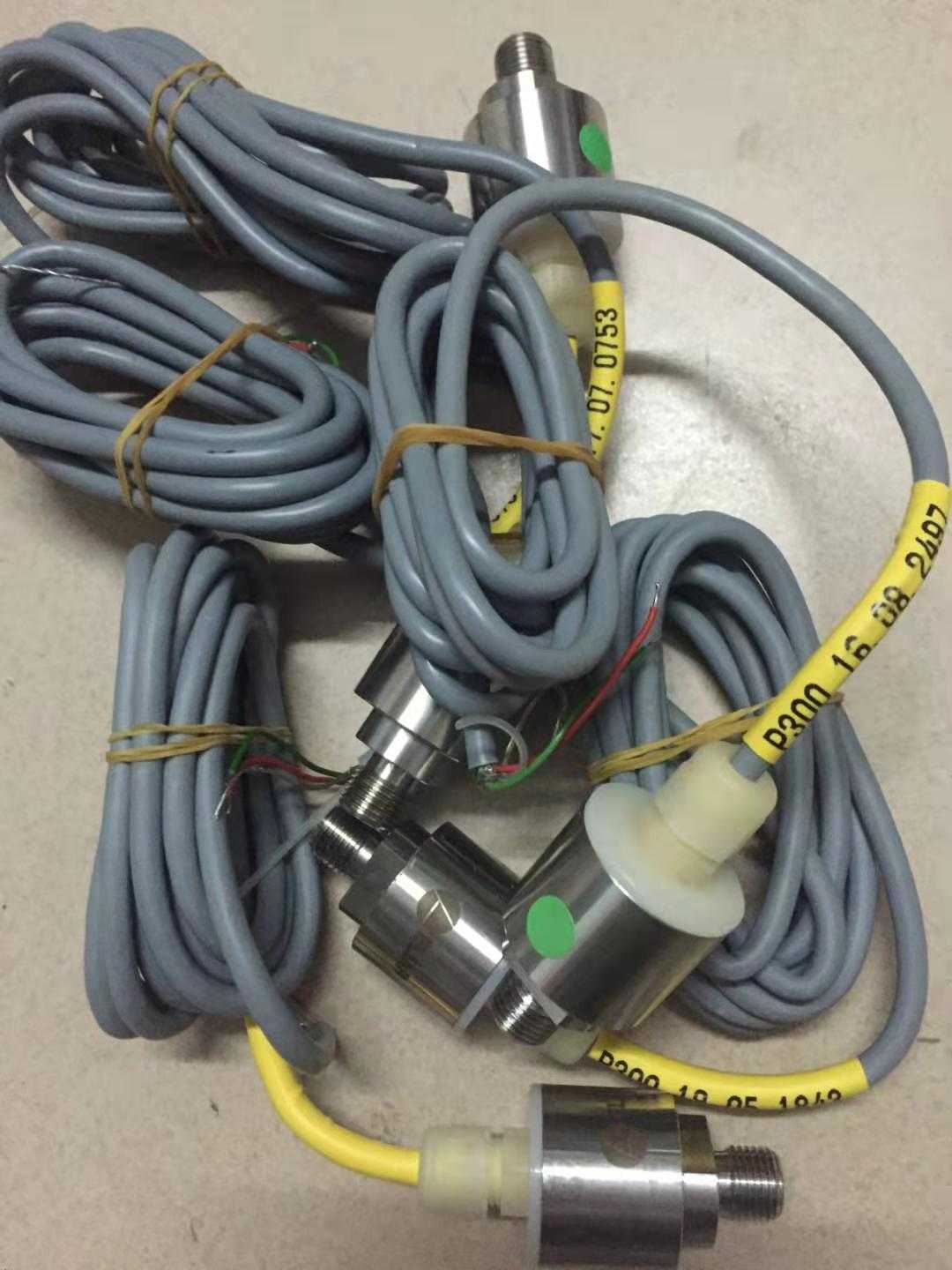 土耳其P300染缸染色液位传感器4-20ma压力传感器变送器