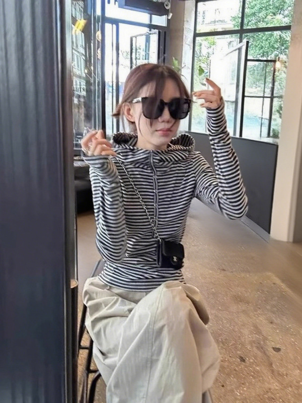 韩系chic别致条纹连帽长袖T恤女早秋内搭小个子独特绝美打底上衣|undefined