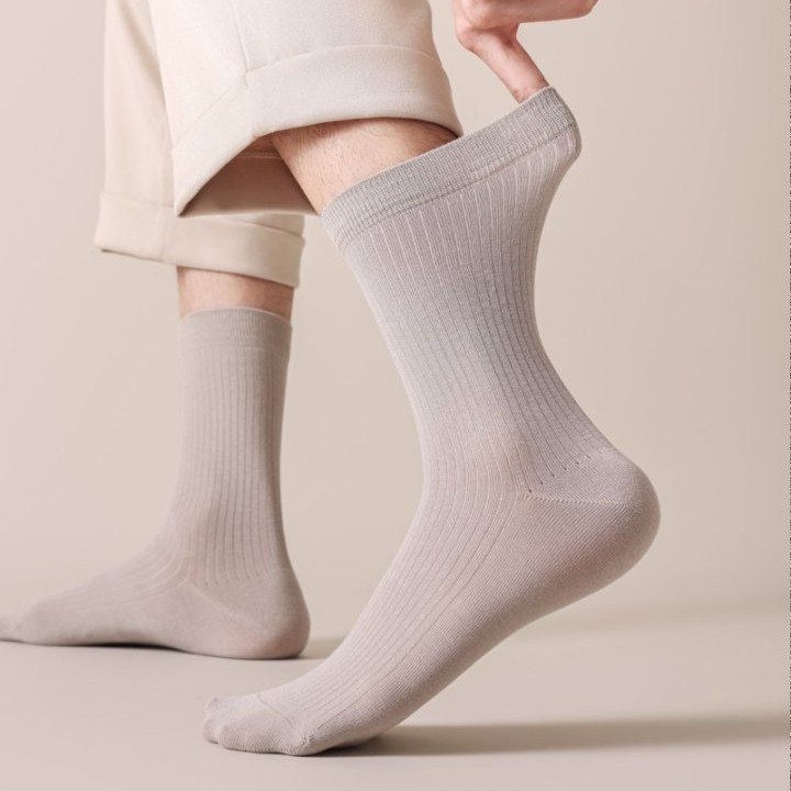 Socks Men's Mid-Calf Socks Spring and Autumn Cotton Socks Antibacterial Men's Cotton Socks Deodorant Socks Black White Breathable Wholesale