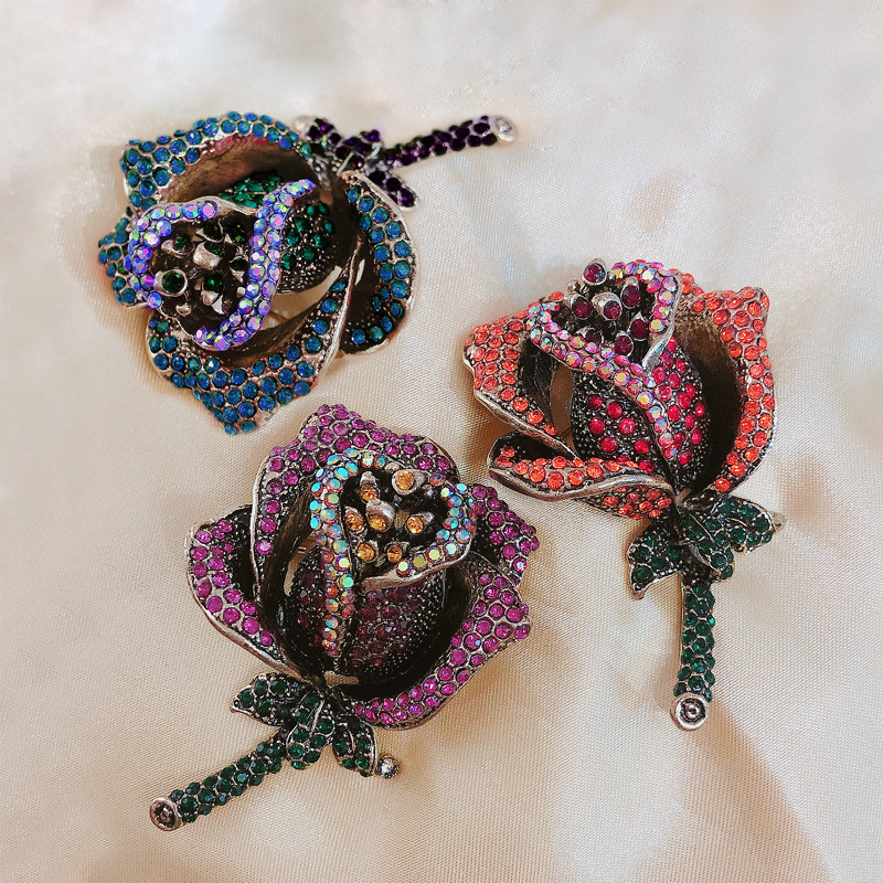 Retro Flower Alloy Plating Inlay Rhinestones Women's Brooches display picture 1