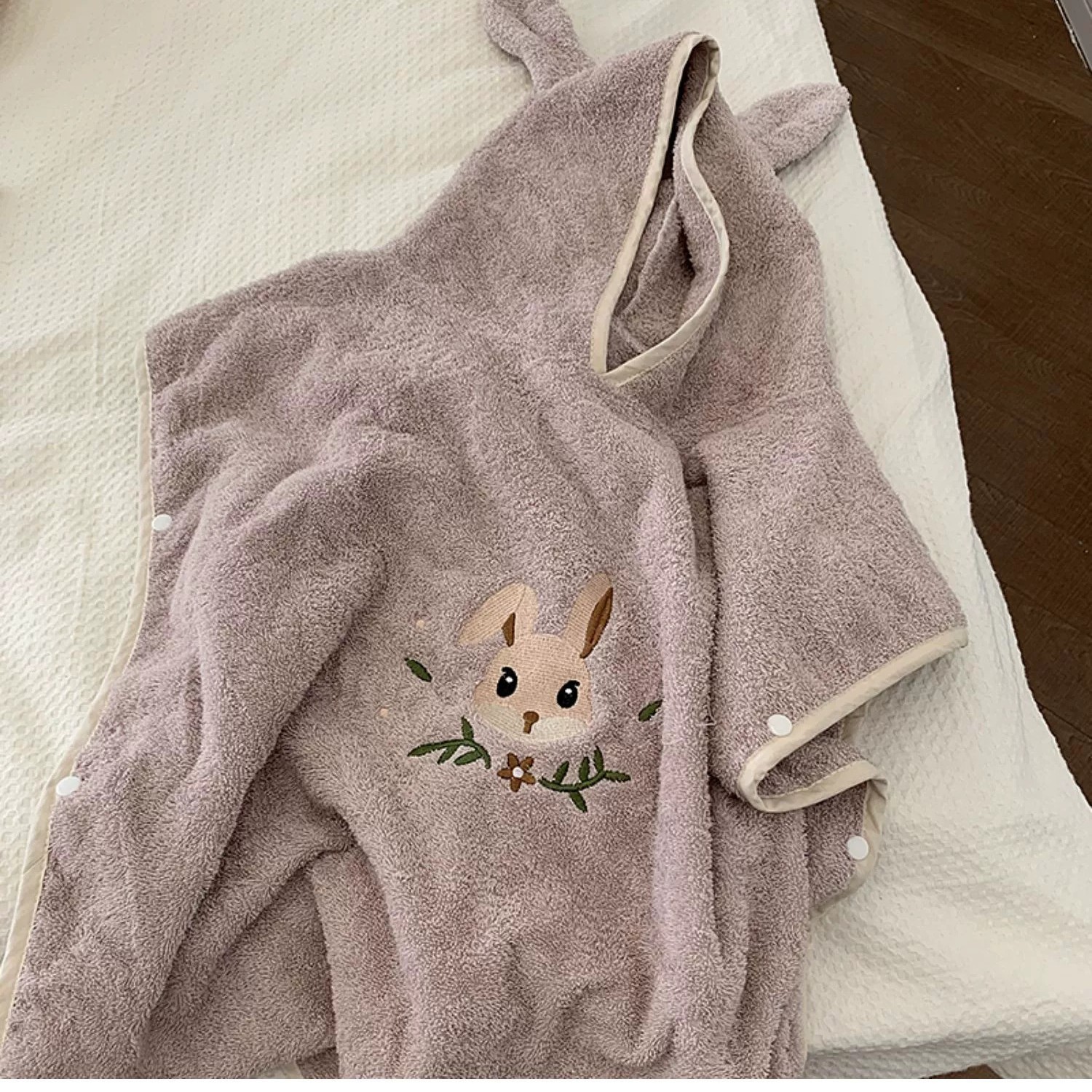 Corea del Sur bebé ins niños Toalla de baño capa de algodón puro absorbente Albornoz lindo dibujos animados casa playa Toalla de baño