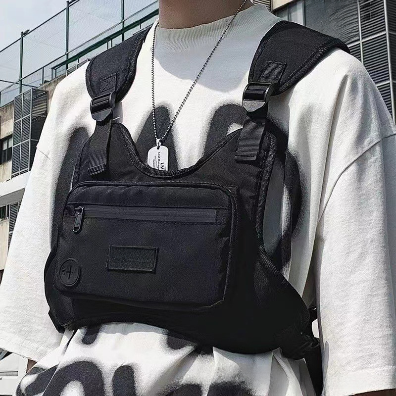 Chest Bag Image 7