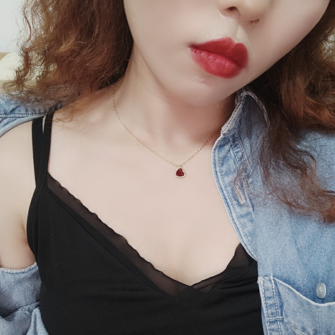 Colar de pérolas de luxo com fecho magnético para mulher_voghion.com