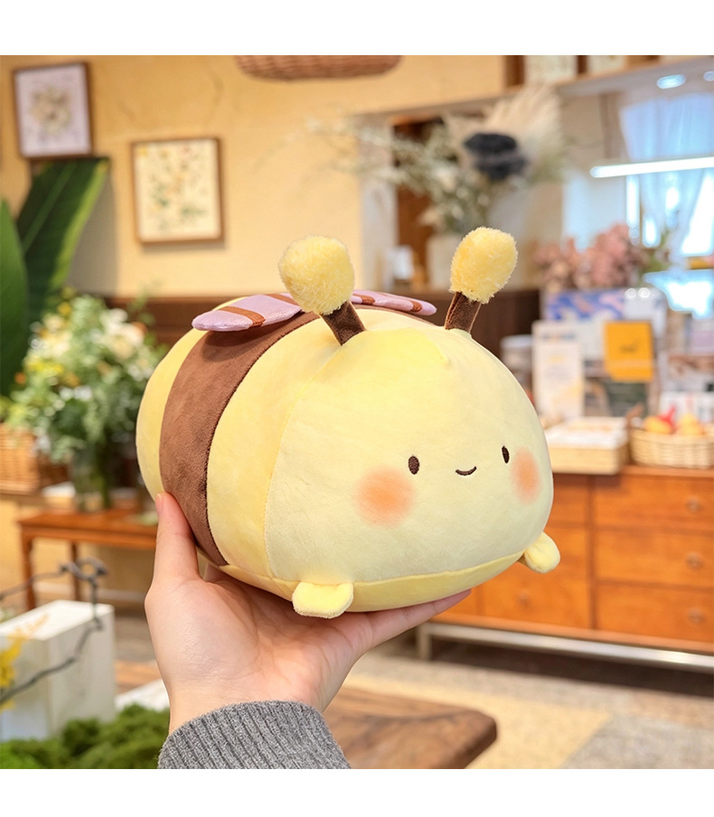 Super soft and elastic little bee plush toy, insect doll, birthday gift, claw machine prize, wholesale