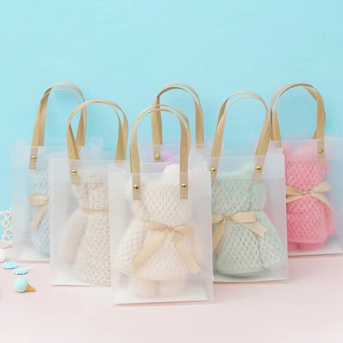 Warp knitted pineapple plaid bear towel creative gift wedding return gift birthday souvenir opening logo printing wholesale