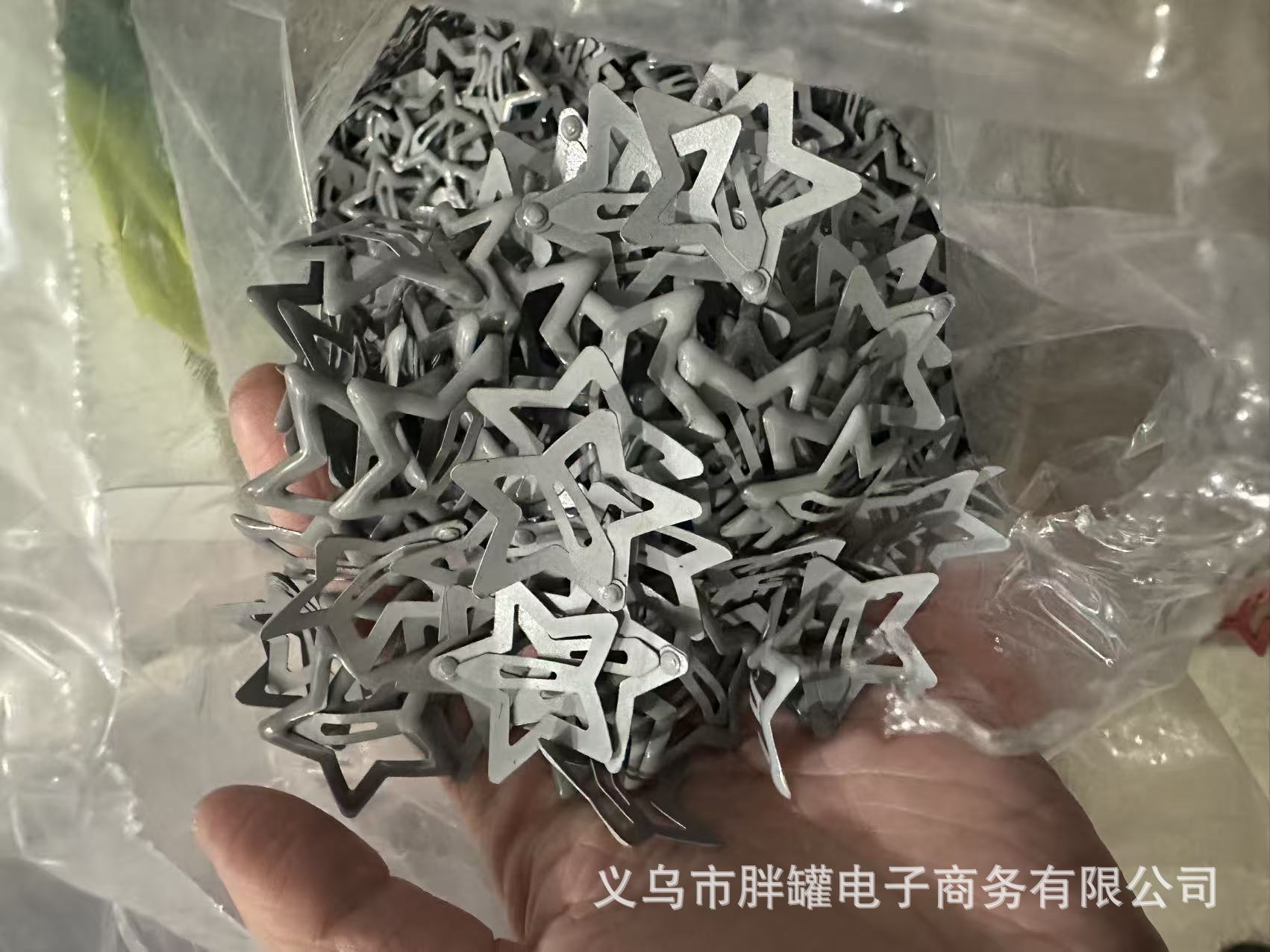 灰色.jpg