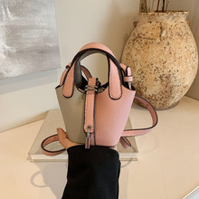 �n����Ůͯ�μ���r��ײɫ�������С���˻@�Ӱ��¿����Q��ͯ����