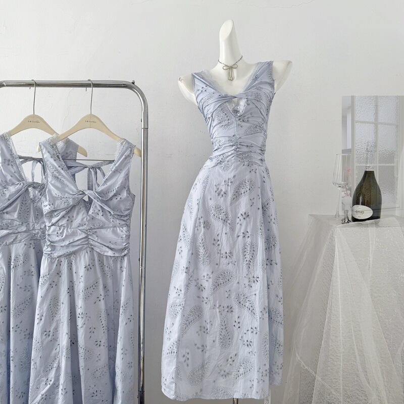 Shareinin Heavy Industry! !Mist Blue Island Imitation Embroidered Cut Out Print Lace Waist Dress