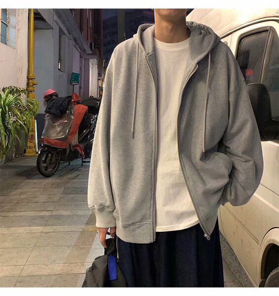 Demi-season sweatshirt