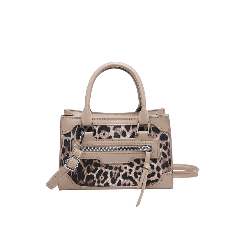 Bolso de hombro exterior simple textura casual primavera 2025 nueva moda coreana estampado leopardo bolso de mochila cuadrado