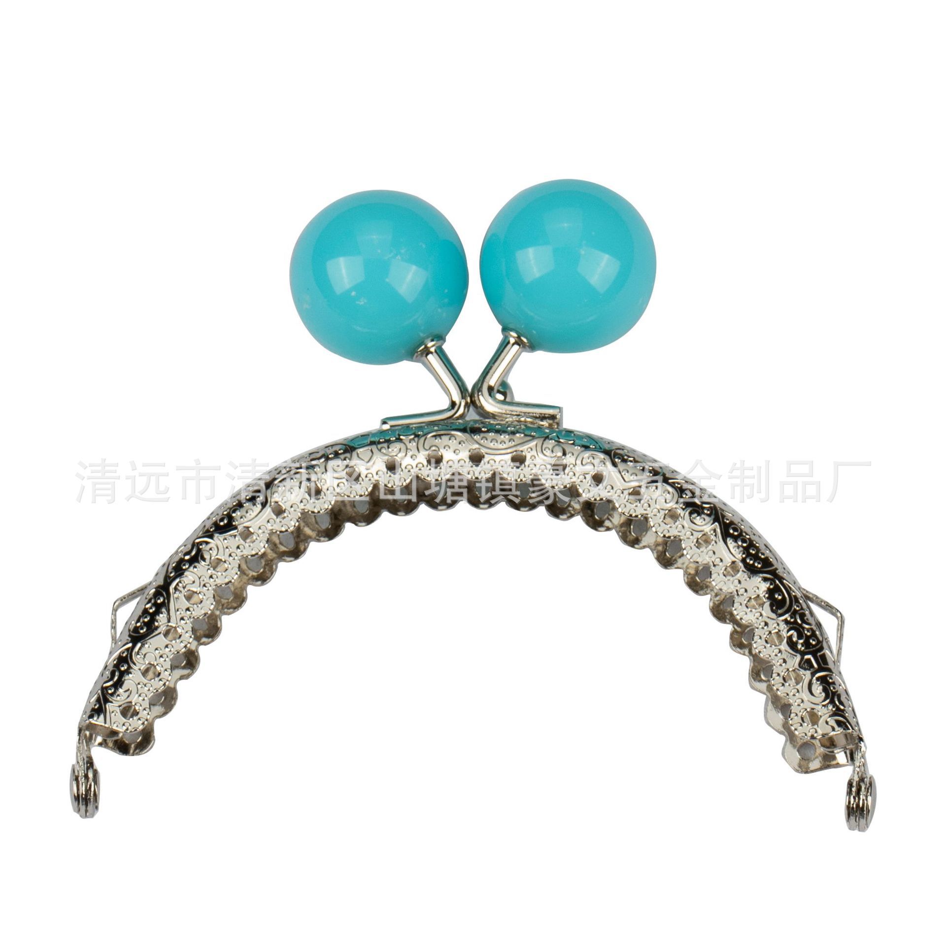 Orejas 8.5 semirredondas flores convexas encaje 20mm gran perla caramelo perla boca oro hardware accesorios de oro muñeca cosida a mano