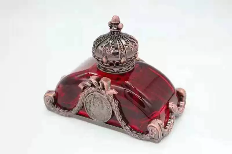 Автомобильные духи украшение сиденья автомобиль Ретро духи автомобиль ароматерапия интерьер Корона духи украшения