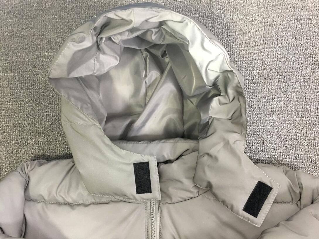 Herrenbekleidung bunter reflektierender Baumwollmantel mit abnehmbarer Kapuze und Baumwollmantel für Männer und Frauen_voghion.com