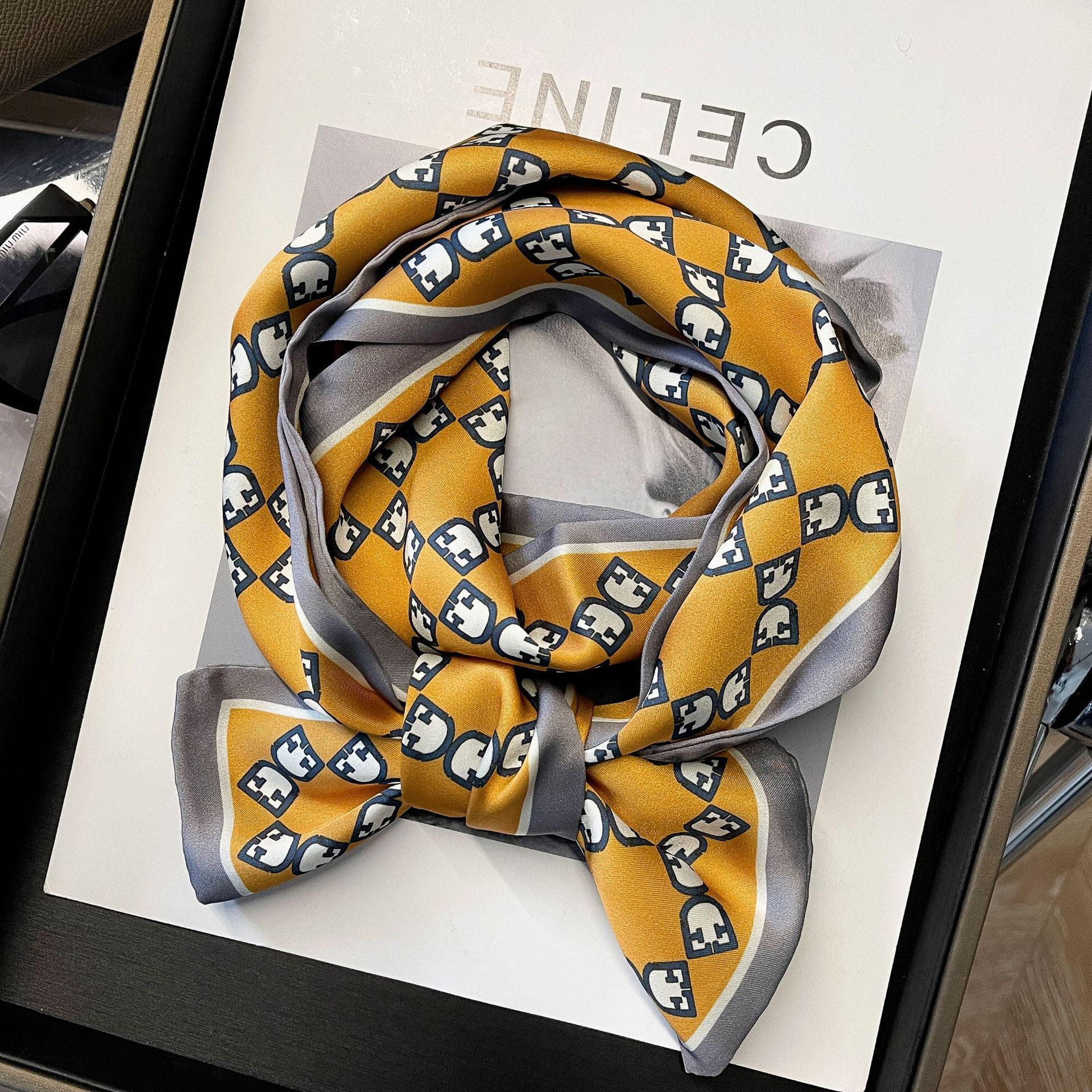 Seidenschal im Damenstil, koreanische Version, doppelseitig, 2022, simulierte Seide, Geometrie, Druckband, modisch, vielseitig_voghion.com