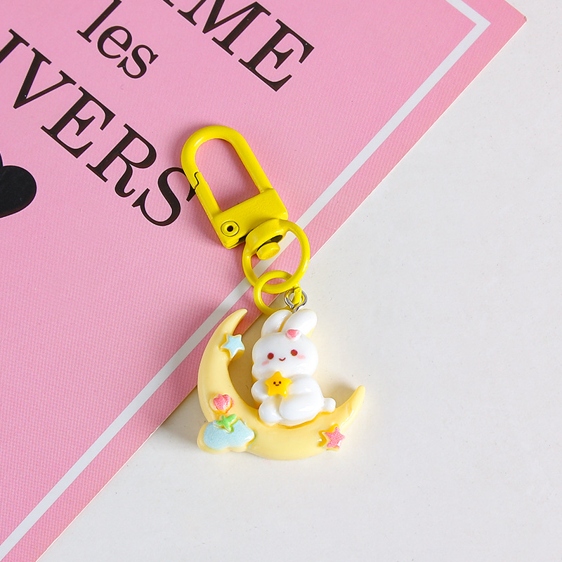 Lindo bolsa de conejito kindergarten adornos resina oso llavero colgante estudiante mochila pequeños regalos