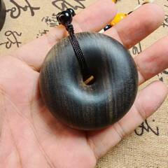 天然印尼达拉干沉香木圆型平安扣把件车挂件装饰品雕刻工艺沉水料