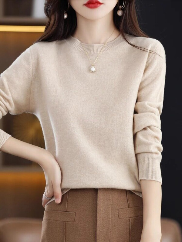 Off-Season Clearance Knitwear Women's Round-Neck Wool Sweater Autumn and Winter Loose Short Sweater Long-Sleeved Large Size Inner Layering Shirt Off-Season Clearance Knitwear Women's Round-Neck Wool Sweater Autumn and Winter Loose Short Sweater Long-Sleeved Large Size Inner Layering Shirt