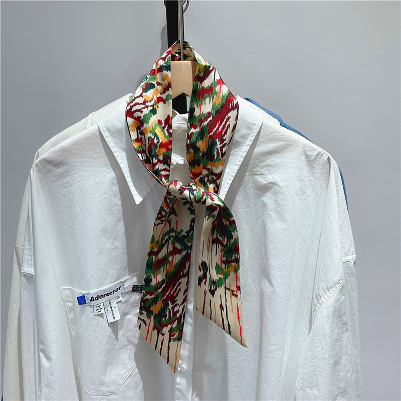 European And American New Double-sided Graffiti Floral Silk Scarf display picture 8