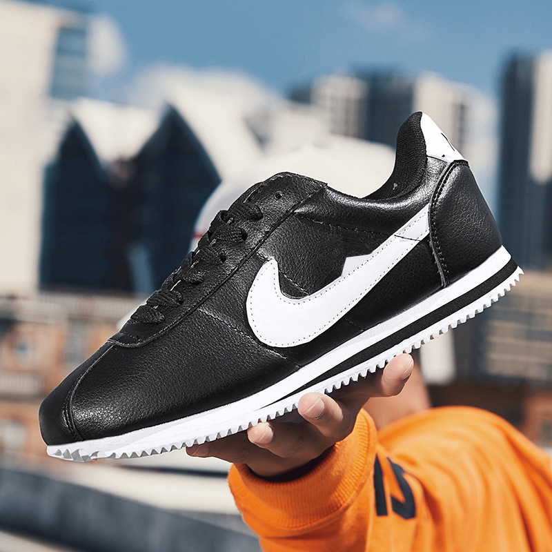 Aj cuatro estaciones nuevas parejas Gump zapatos hombres y mujeres zapatos blancos pequeños zapatos deportivos casuales zapatos de carrera Fuerza Aérea No. 1