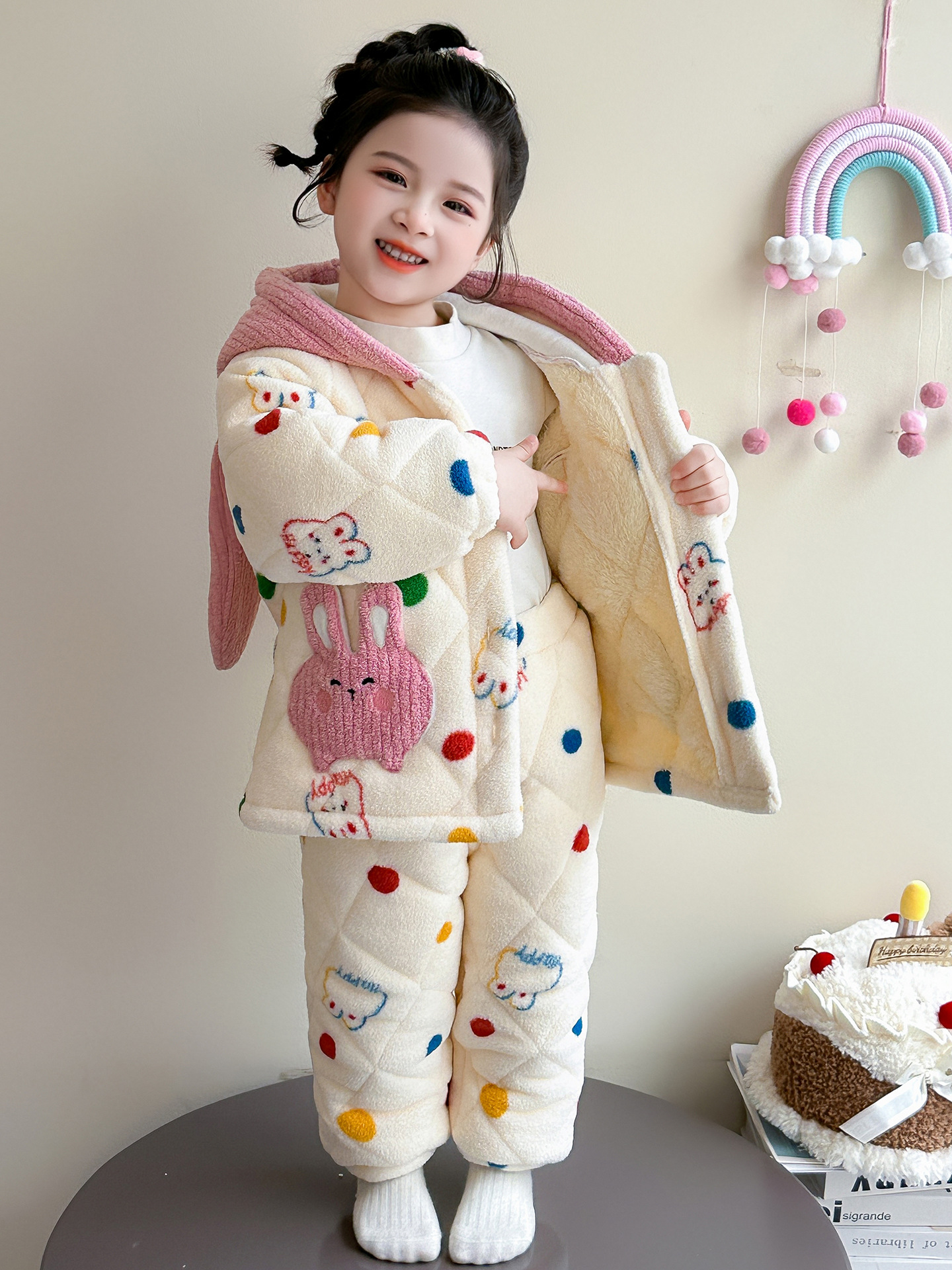 Niñas coral terciopelo ropa de hogar tres capas de algodón engrosado conjunto de invierno terciopelo para niños con capuchón pijamas cálidos