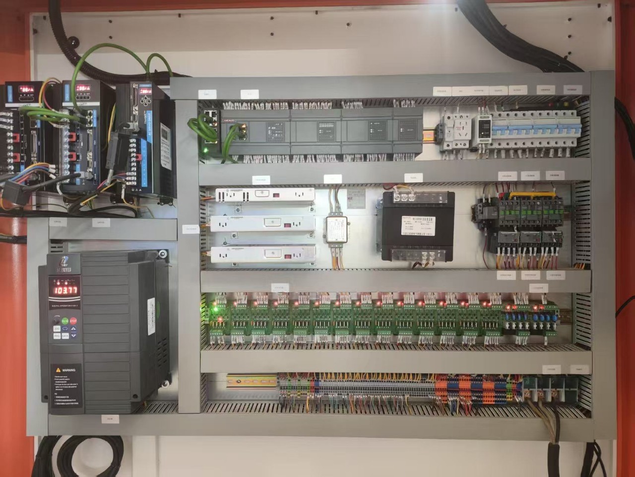 圆锯机电控系统，PLC程序开发升级