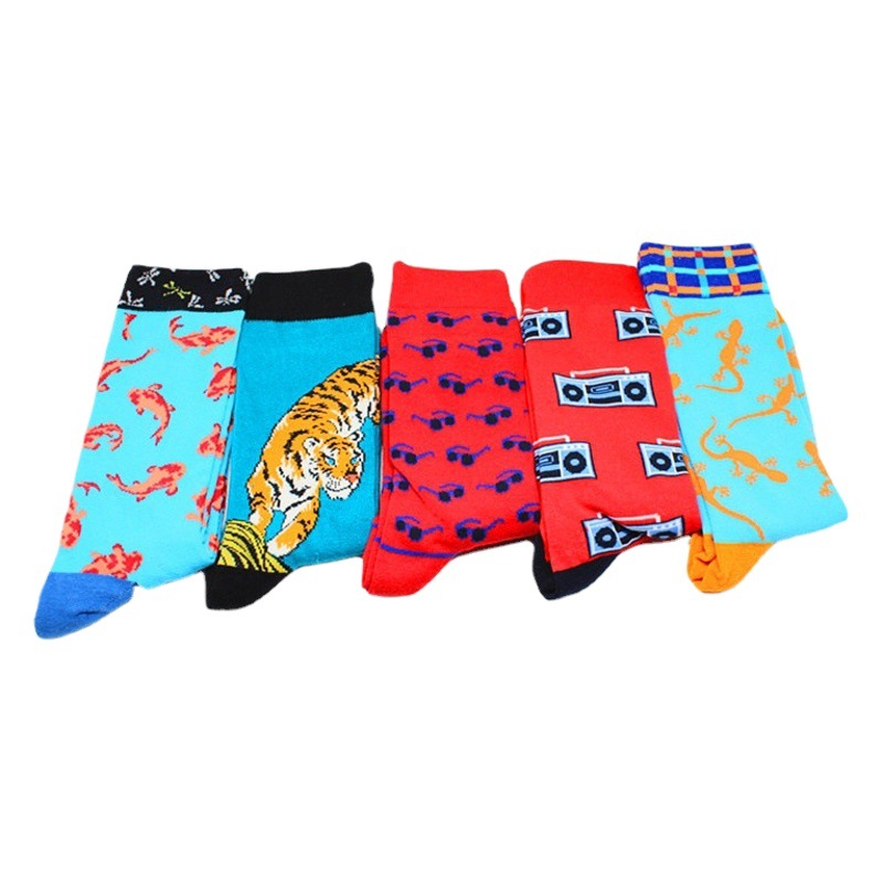 Más tamaño al por mayor de comercio exterior nuevos calcetines fábrica de algodón Calcetines de media pantorrilla de las mujeres calcetines de algodón de los hombres de la personalidad calcetines de moda de los hombres calcetines transfronterizos