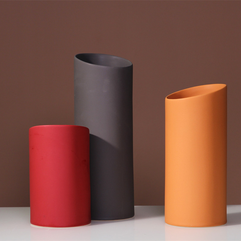 Creativo moderno minimalista de cerámica recta oblicua florero moda Nordic Hotel modelo casa artesanía adornos