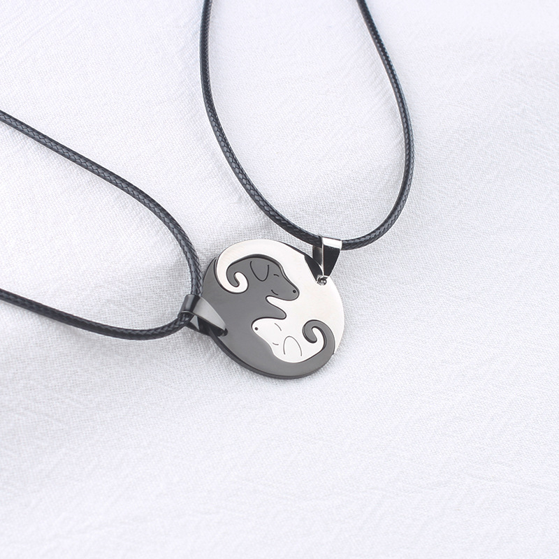 검은 개 한 쌍 + 밧줄 두 개