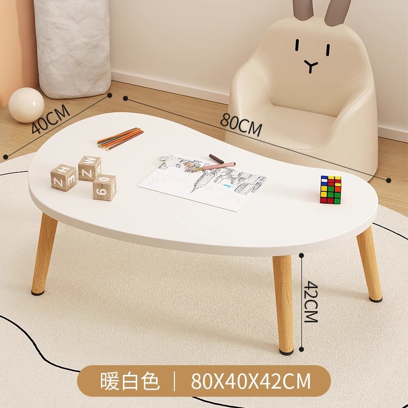 お茶のいくつかの小さいタイプの客間の家庭用は簡単で現代的な小さいテーブルの寝室に座って簡易的に部屋を借りるために低いテーブルを使います。|undefined