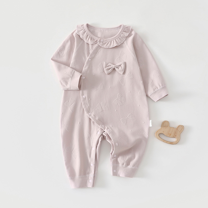Baby overcoat cómodo sin hueso un tipo de ropa de primavera y otoño recién nacido ropa dulce Anyang ropa infantil ropa de escalada