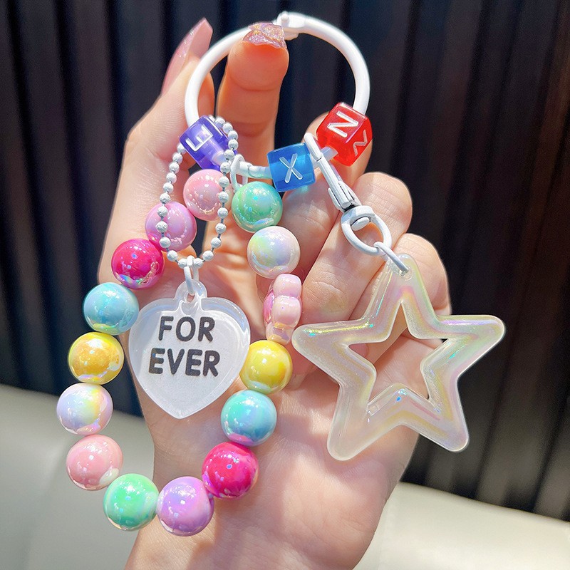 Cuentas de asiento osos colgantes de llaves de bolsos acrílicos exquisitos colgantes de llaves de automóvil colgantes pequeños regalos al por mayor