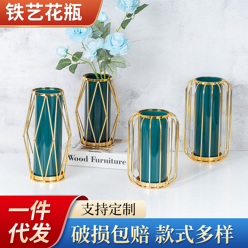 Fábrica al por mayor florero de vidrio de hierro forjado decoración hidropónica flor seca planta verde florero sala de estar comedor Mesa TV gabinete Decoración