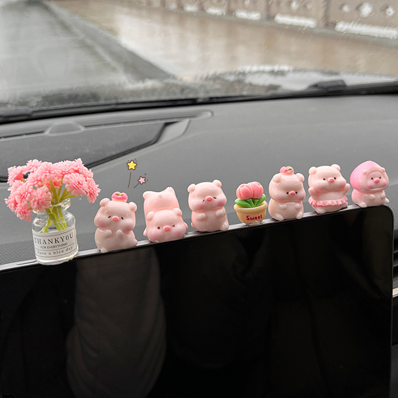 かわいい桃の子豚の車内のアクセサリーは2025の新型の自動車の中でコンソールを解凍して癒します。|undefined