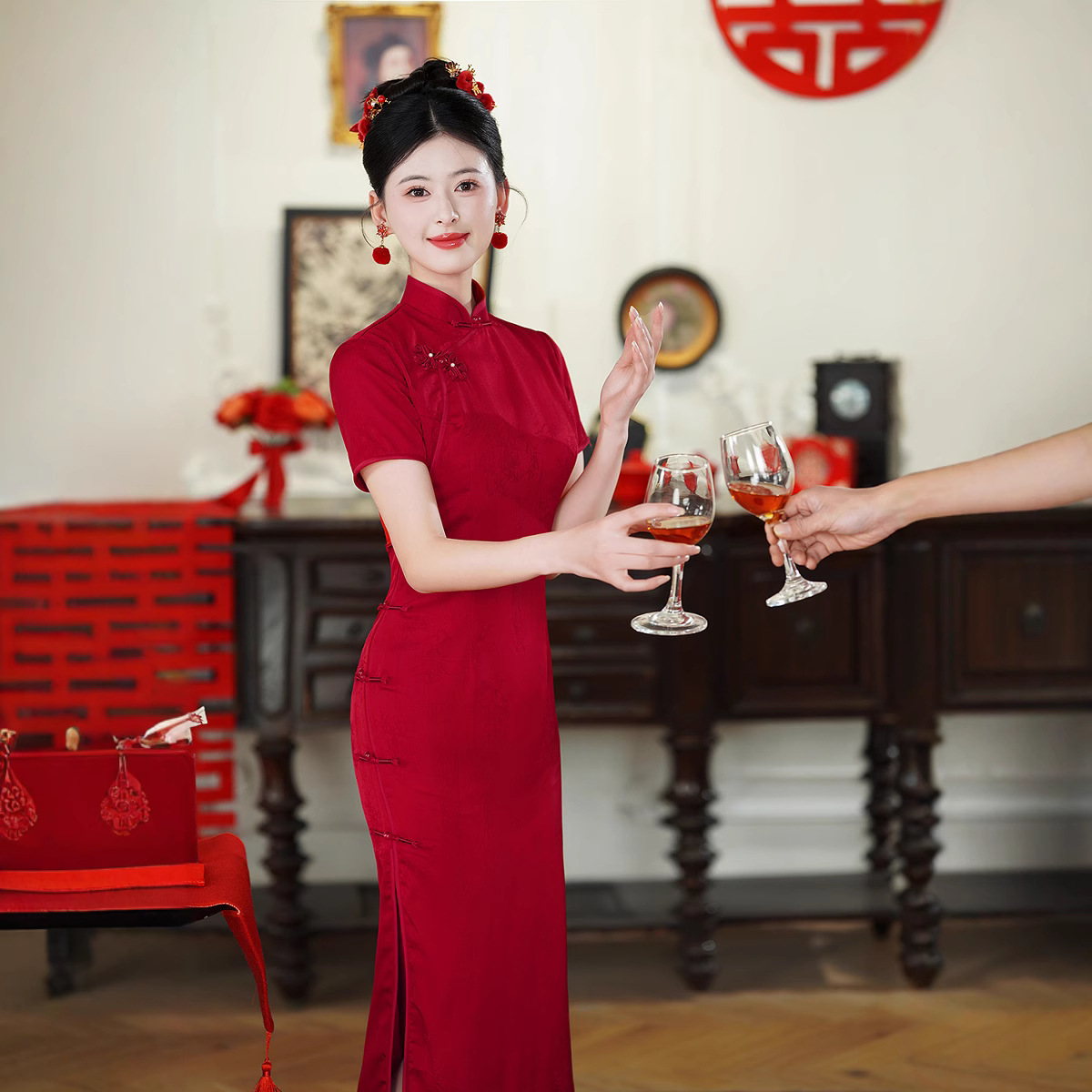 2025年新款旗袍婚庆宴会长款旗袍