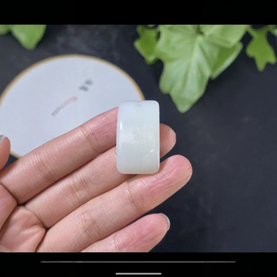 Jin Yu Tang exquisite Hetian jade suet white magnolia flower pendant high density jade delicate greasy exquisite workmanship