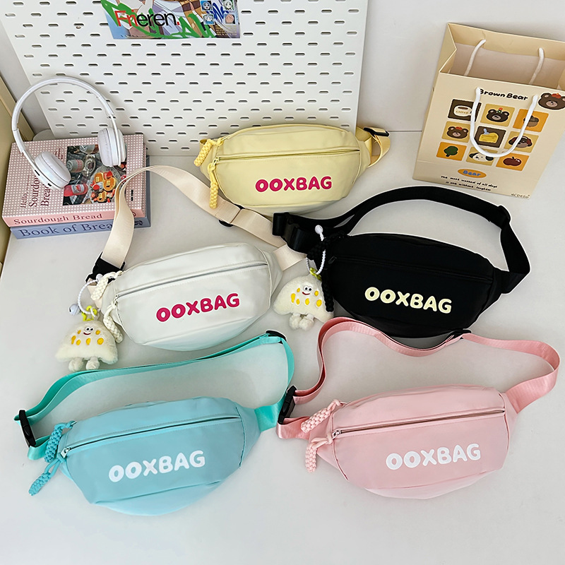 Bolso de Pecho y Cangurera para Mujer de Nailon para Uso Diario