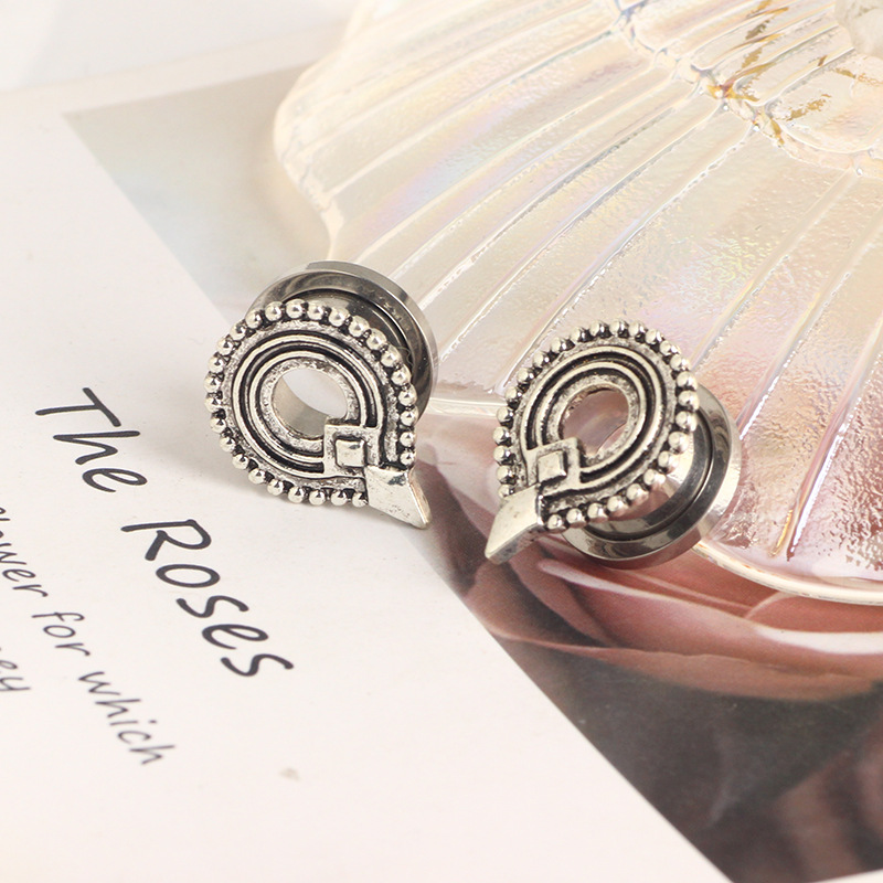 Stainless Steel Single Horn Ear Expander - New Chinese Style Cartilage Earring for Men and Women detail image 8