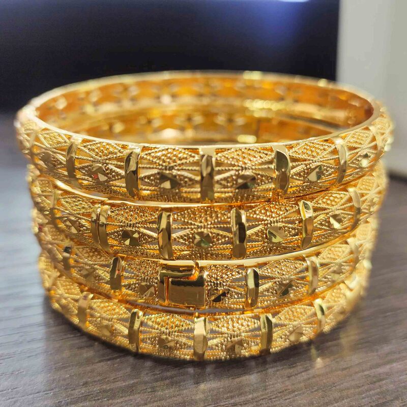 Cross-Border Hot-Selling Copper-Plated 24K Gold Bracelet Indian Bride Accessible Luxury Women's Wedding Bracelet Jewelry High-End Jewelry