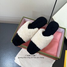 �߶�2025�ﶬ�¿�^ƴɫ���ëƽ�װ��^��Ь�⴩����ëë�ϰ���