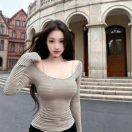 韩版天丝条纹长袖T恤女秋冬季修身显瘦一字肩露锁骨性感打底上衣