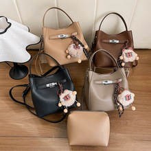 2026�¿�������r�аٴ�б����߼������С����Ů�����ˮͰ��