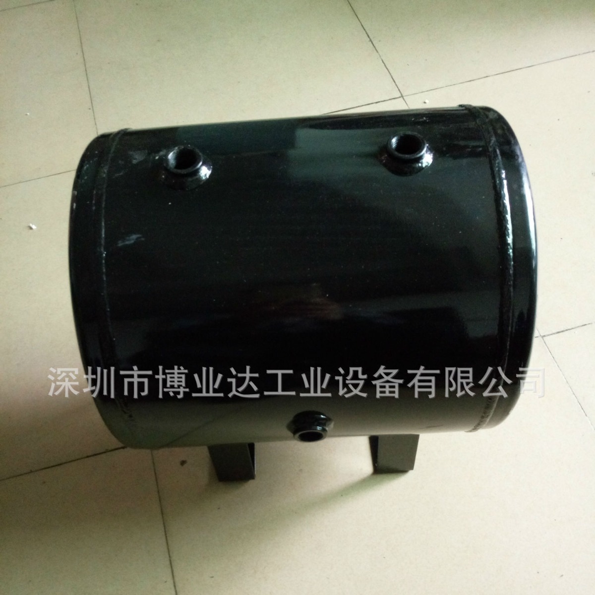 厂家供应现货储气罐 小型储存气体罐 卧式通用型黑色气体储存罐